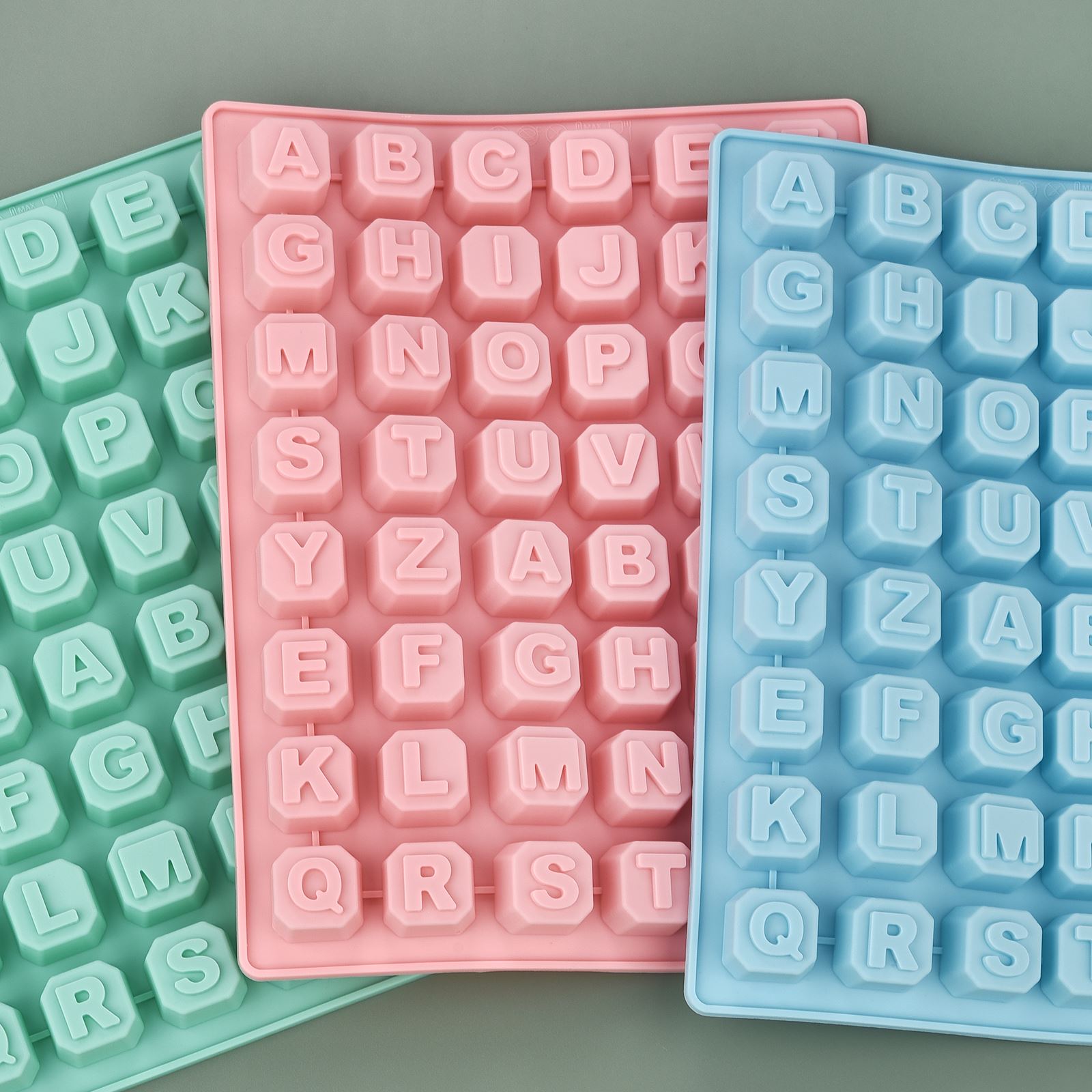Melt Pour Soap Base - 48 Letter Enghish Alphabet letter Silicone